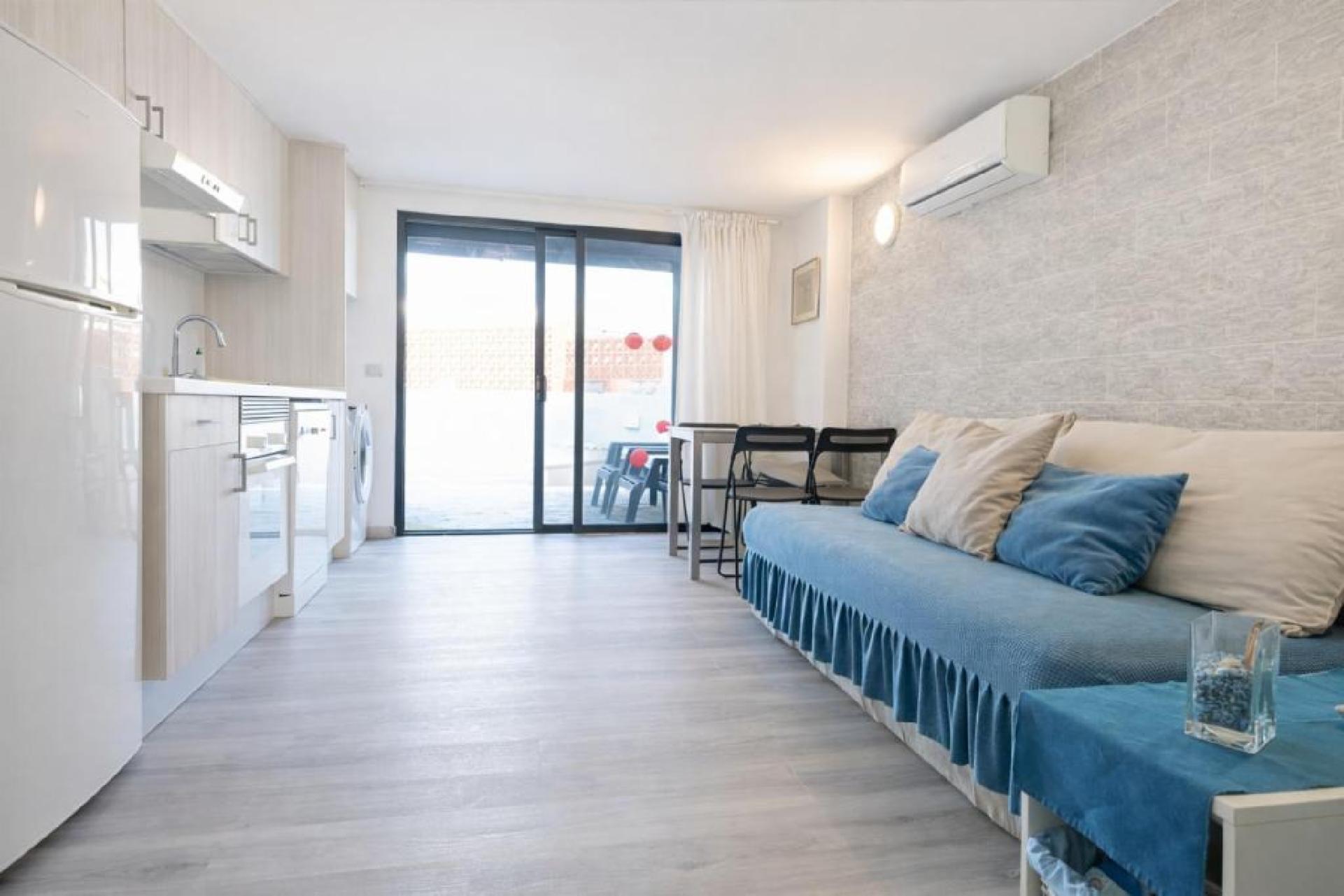 NICE APARTMENT ON THE BEACH 23