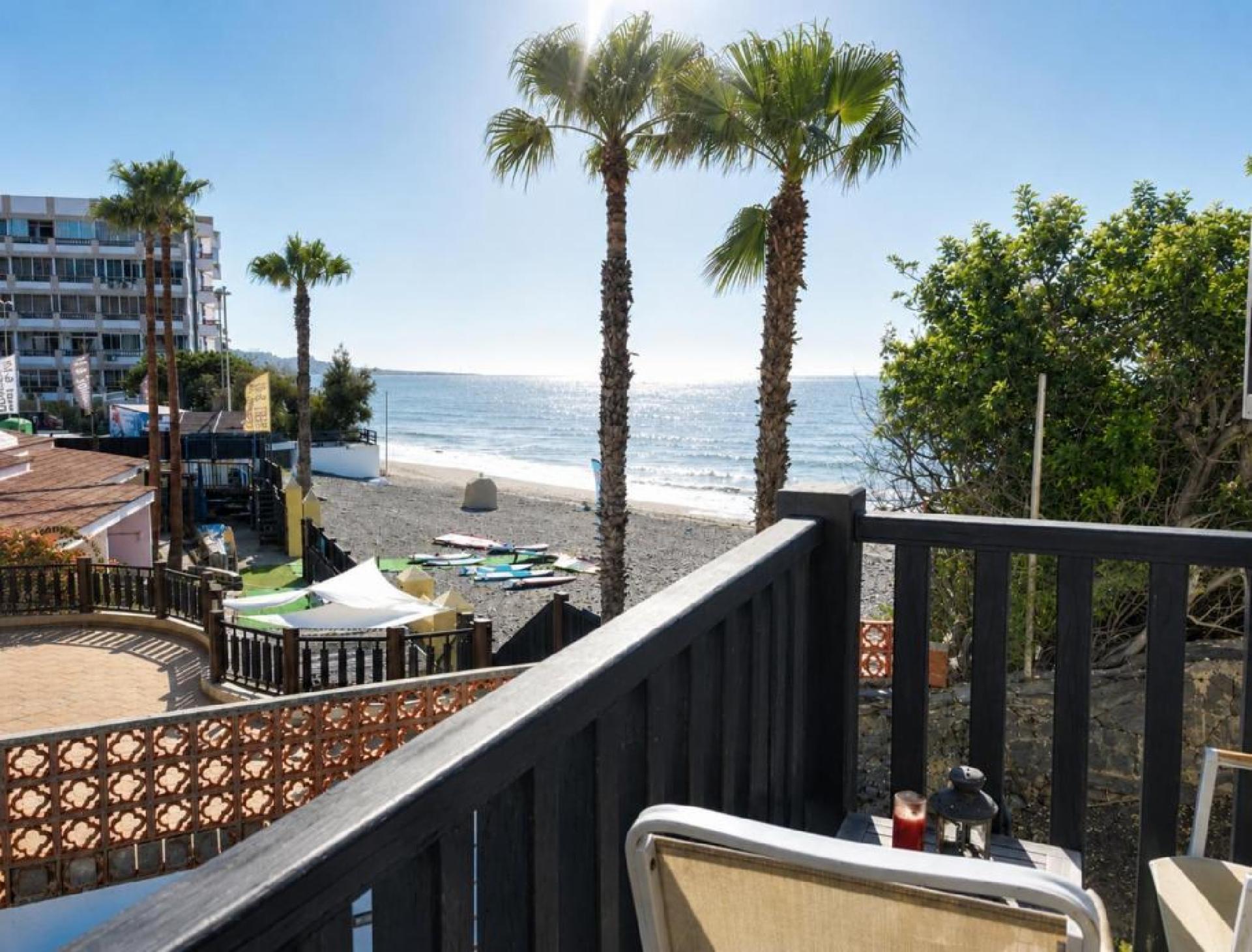 NICE APARTMENT ON THE BEACH 25