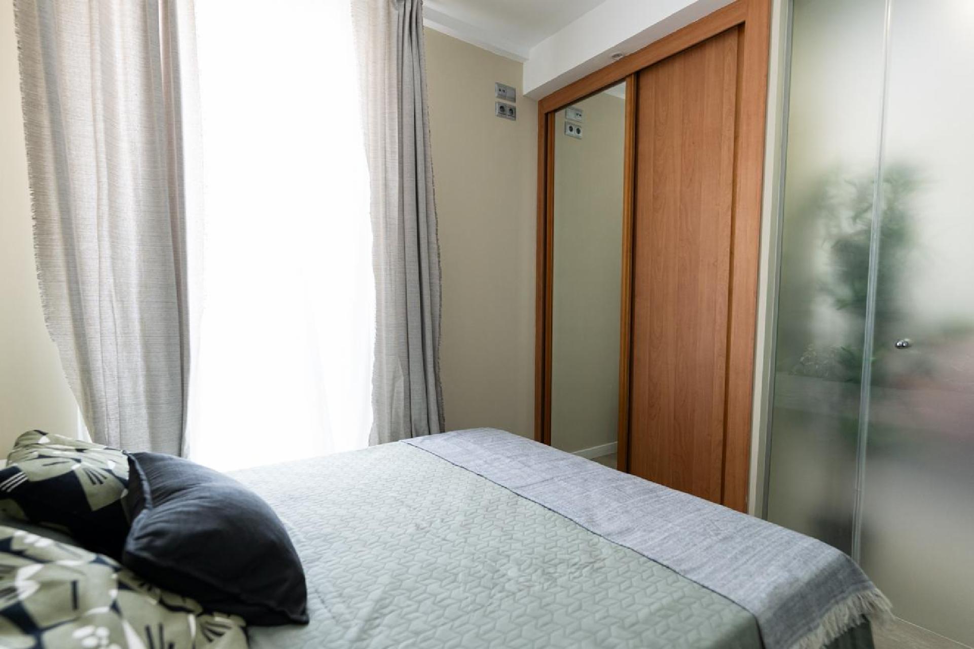 Apartamentos 1º, 2º, 3º C > 1 hab con balcón, baño en suite 6