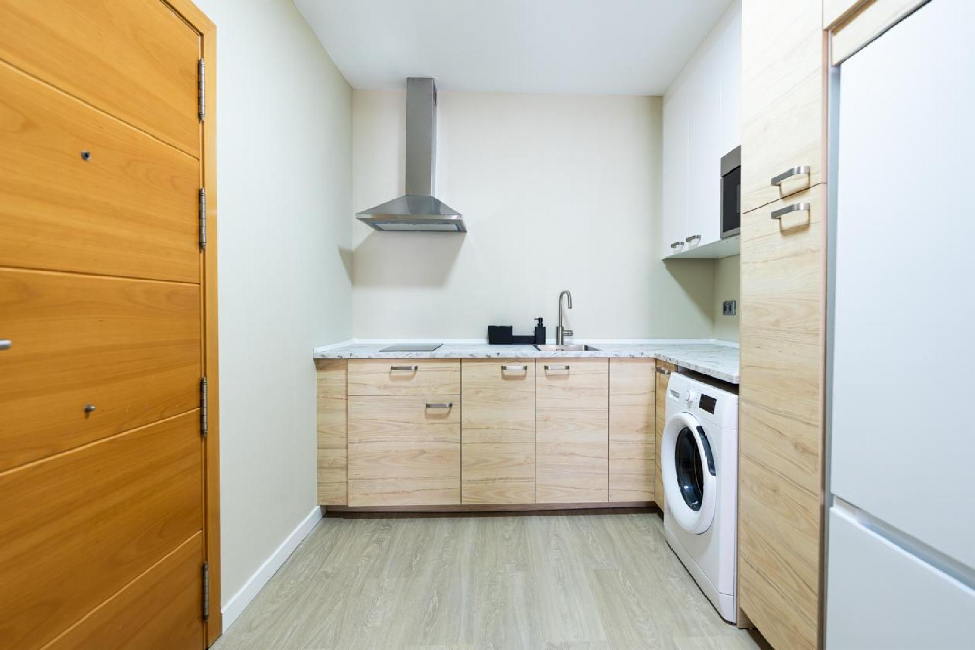 Apartamentos 1º, 2º, 3º B > 1 hab con balcón, baño en suite 15