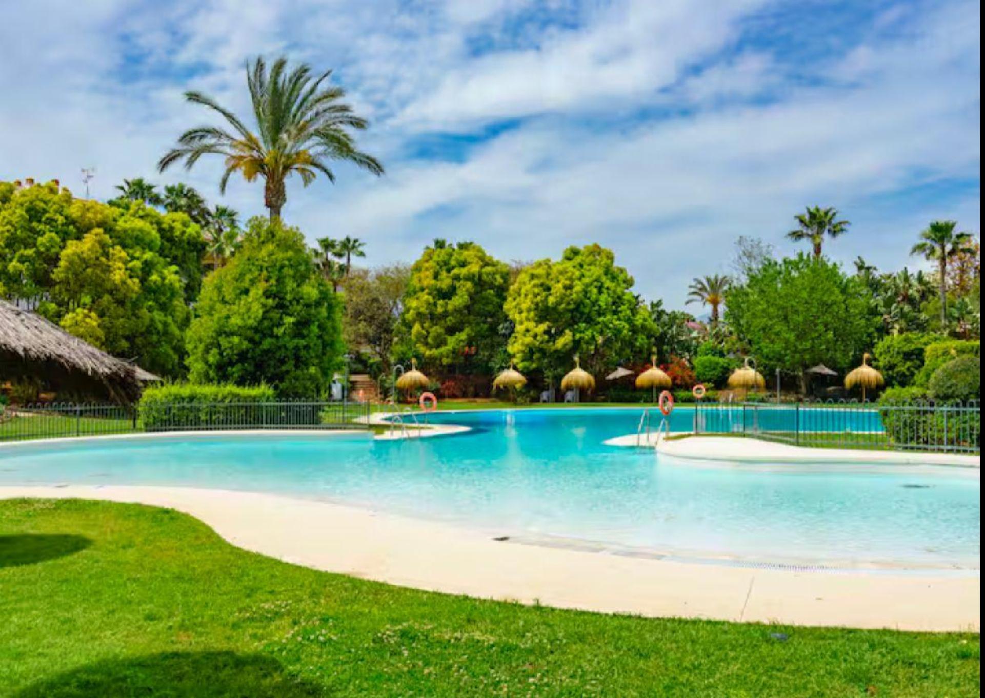 Bright Terrace Puerto Banús by Rent Me