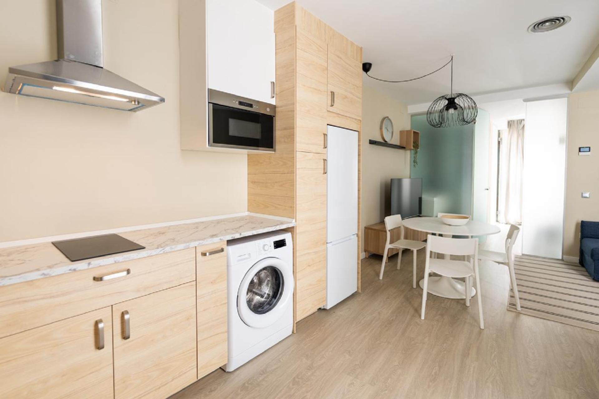 Apartamentos 1º, 2º, 3º D > 1 hab sin balcón, baño en suite 16