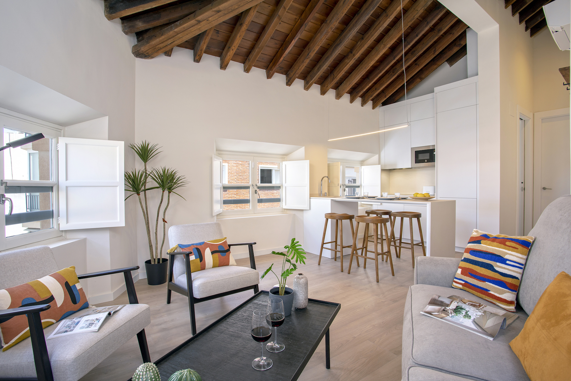 Cisneros Apartamentos Buhardilla 17
