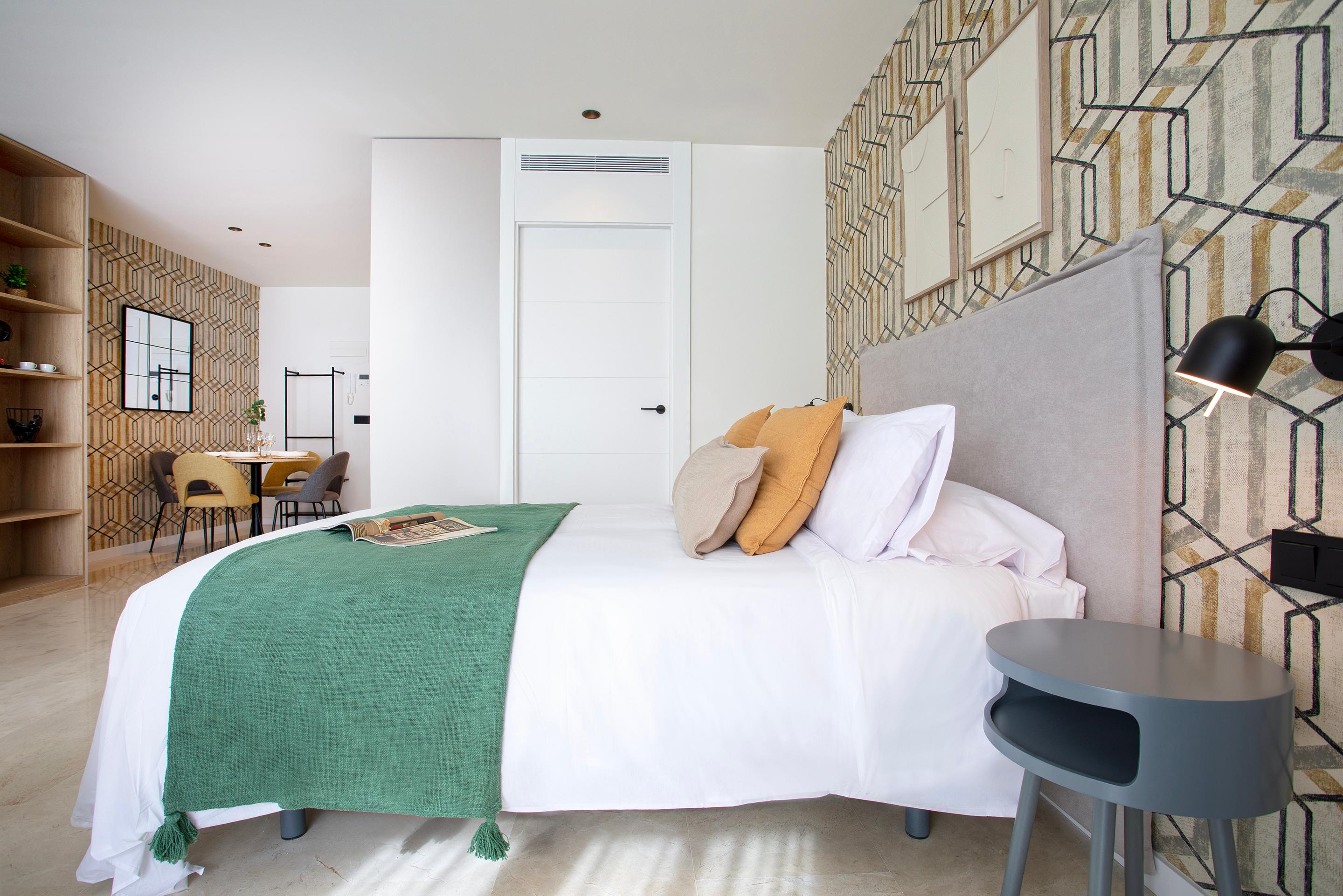 Estudio con sofá cama 1