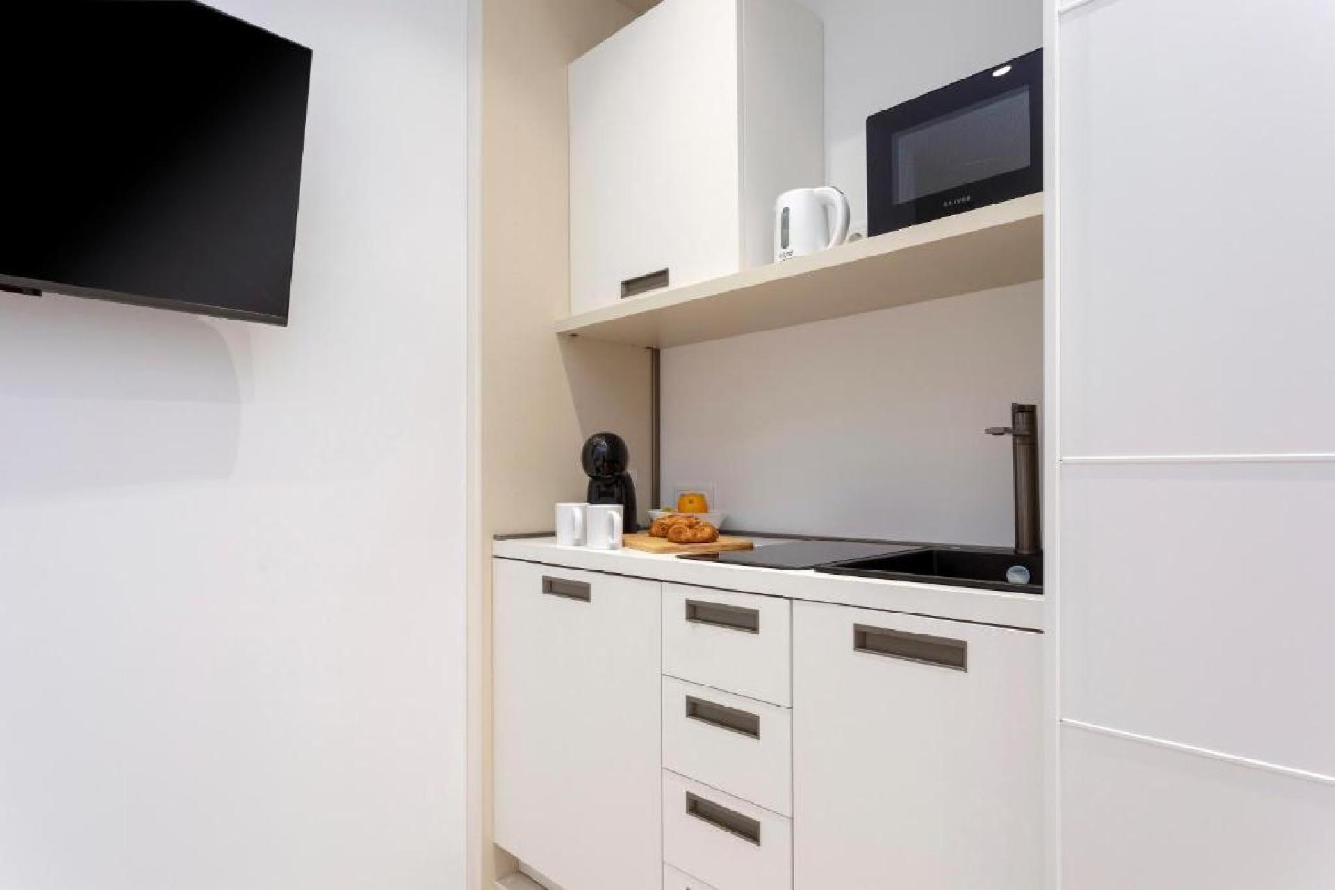 Acogedor Estudio en Puerto Banús by Rent Me 1
