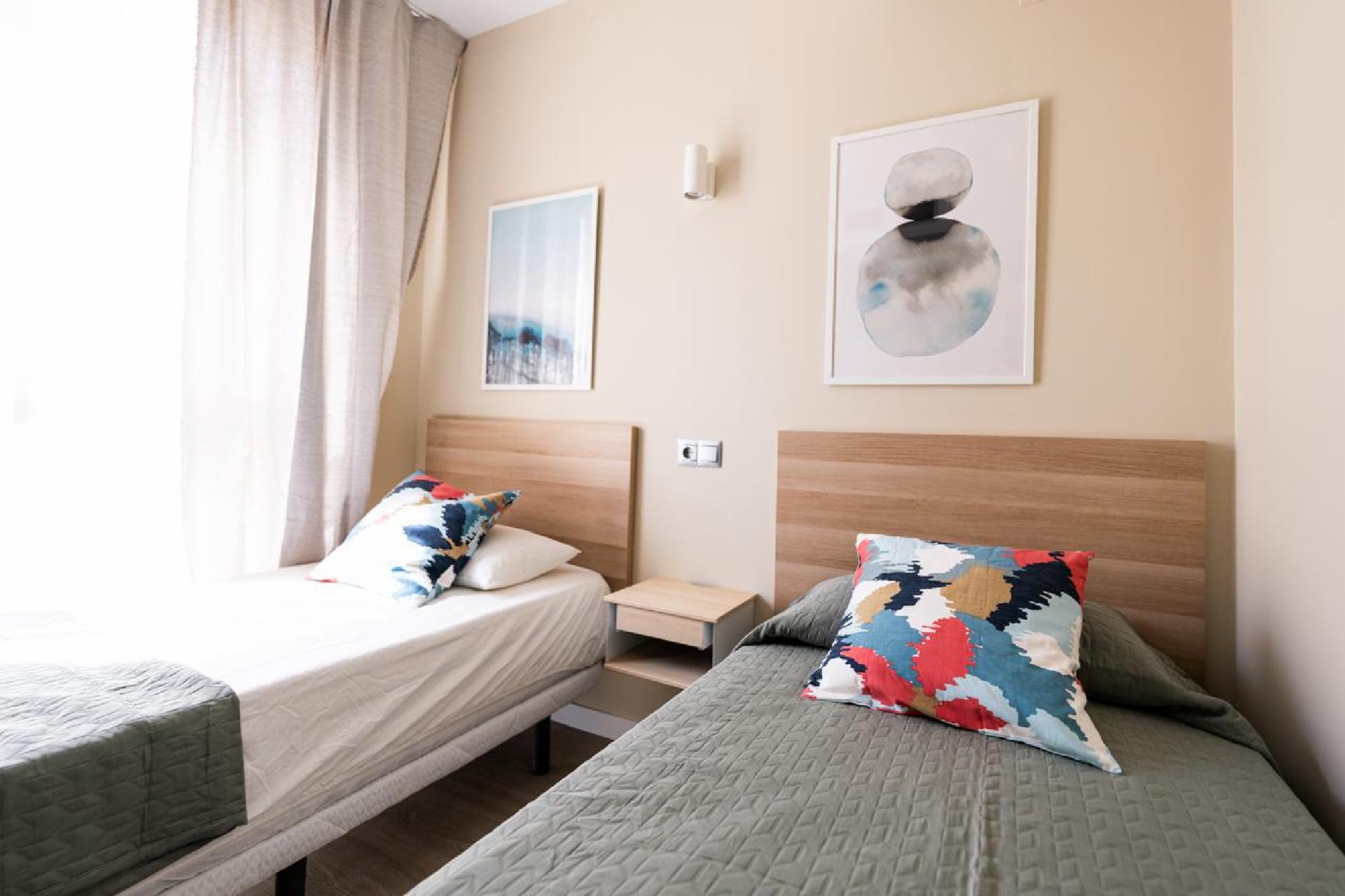 Apartamentos 1º, 2º, 3º A > 2 hab sin balcón 16