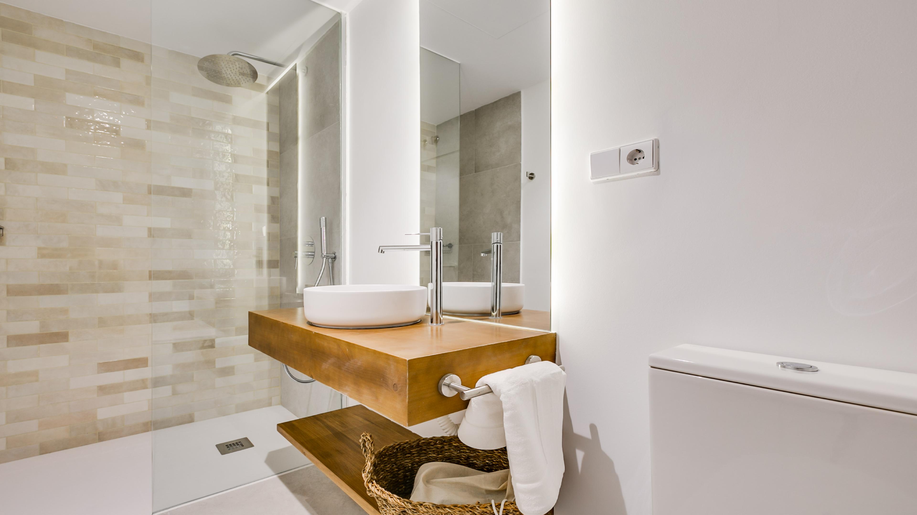 Bobadilla Suite con Balcón y Sofá Cama 2.2 y 3.2 33