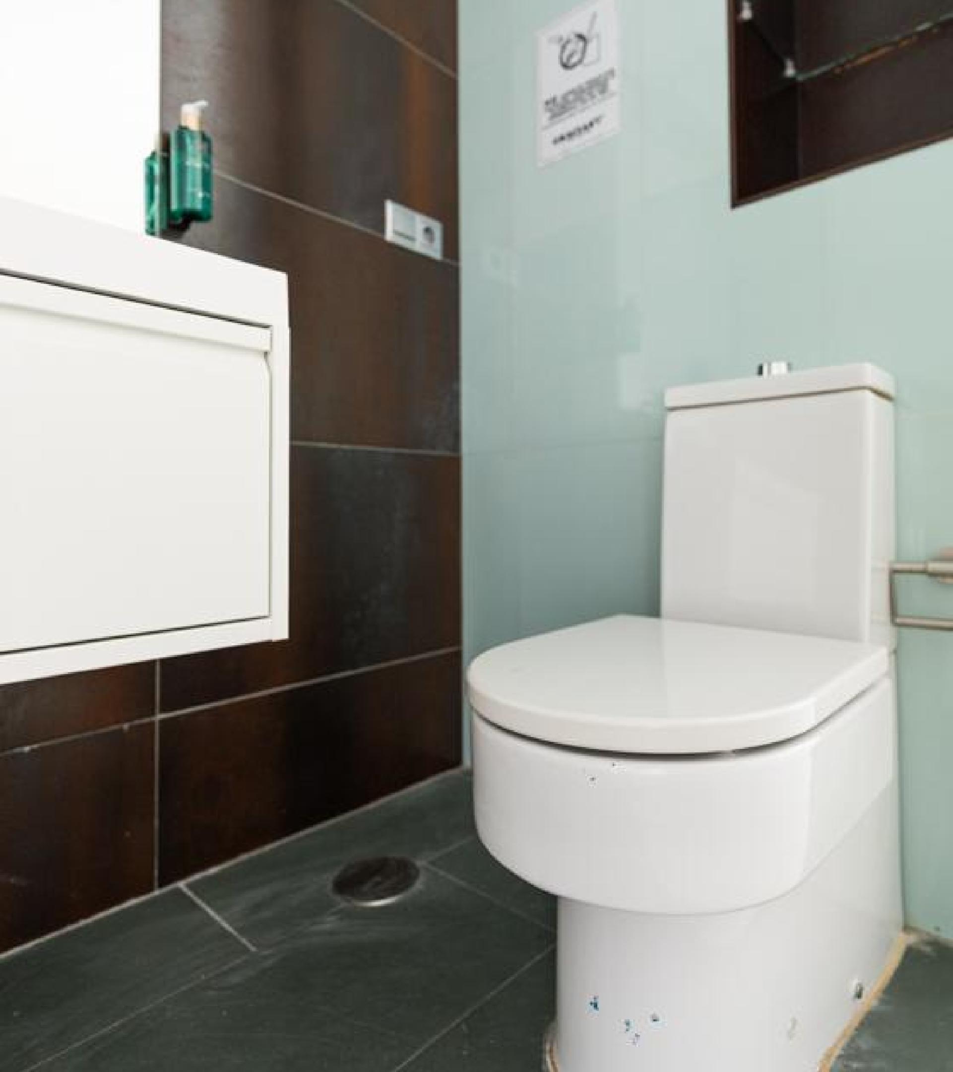 Apartamentos 1º, 2º, 3º D > 1 hab sin balcón, baño en suite 15