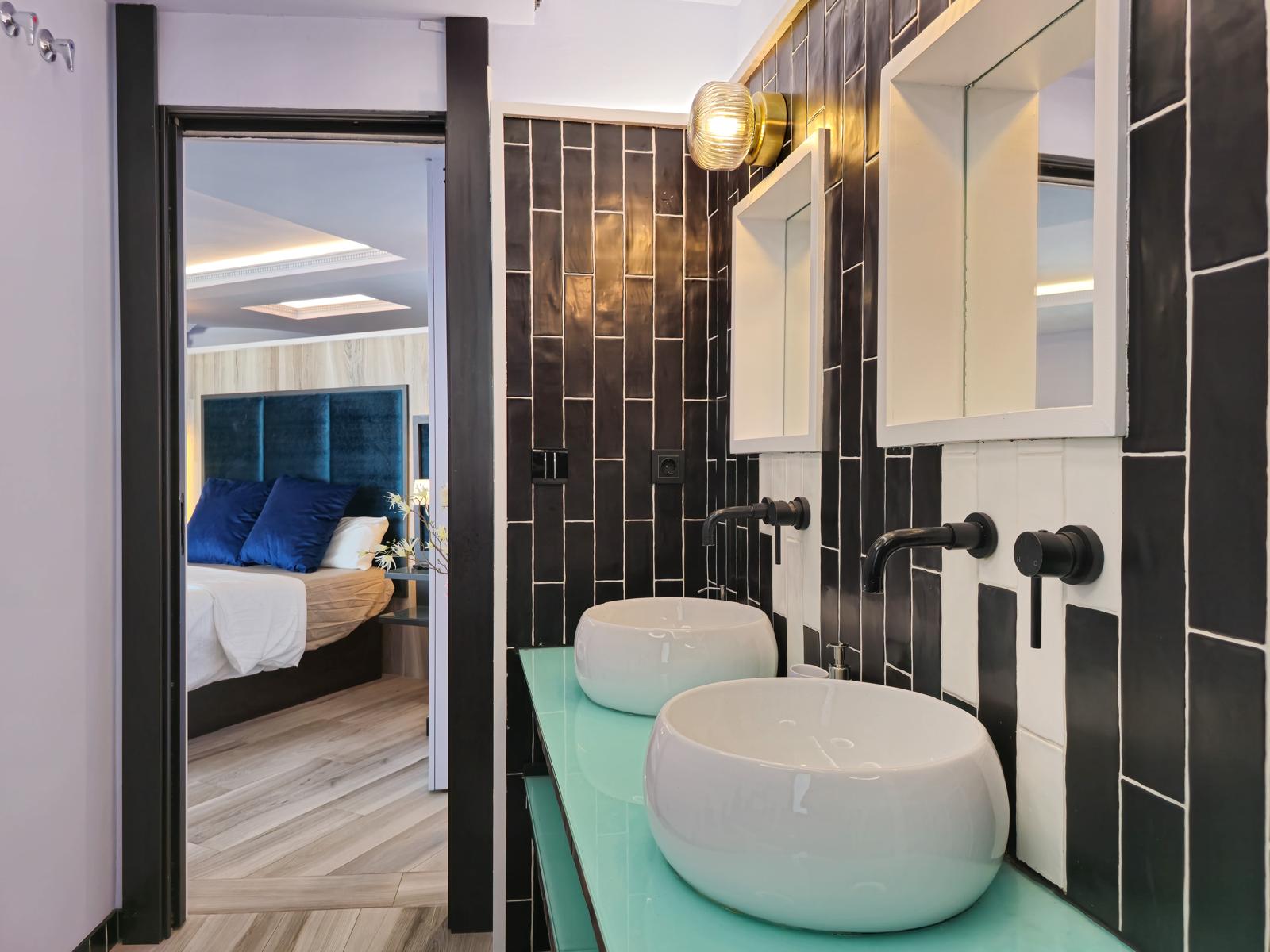 Sky Suite Torremolinos by Rent Me photo