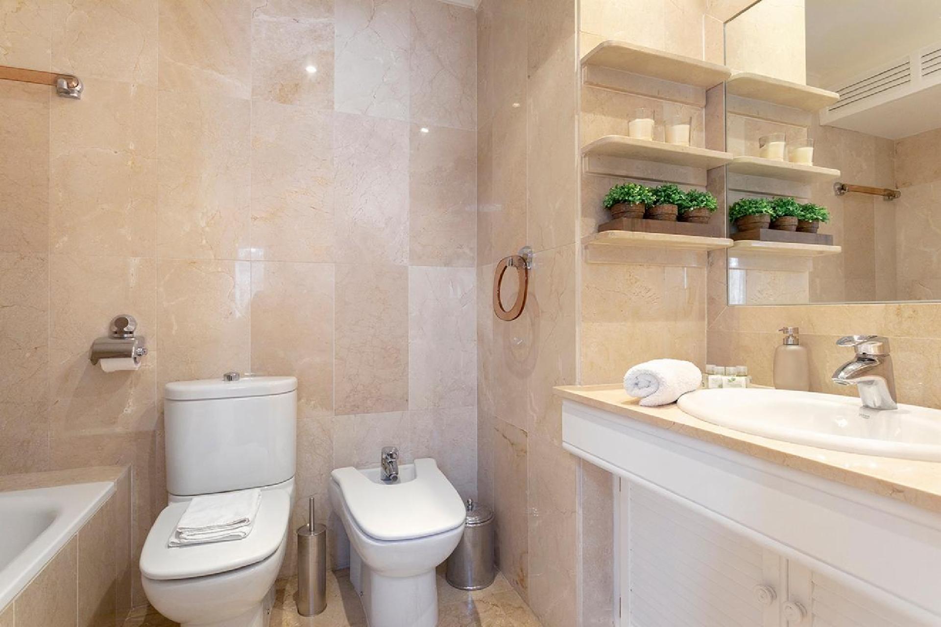 Andalucía del Mar Suite by Rent Me photo