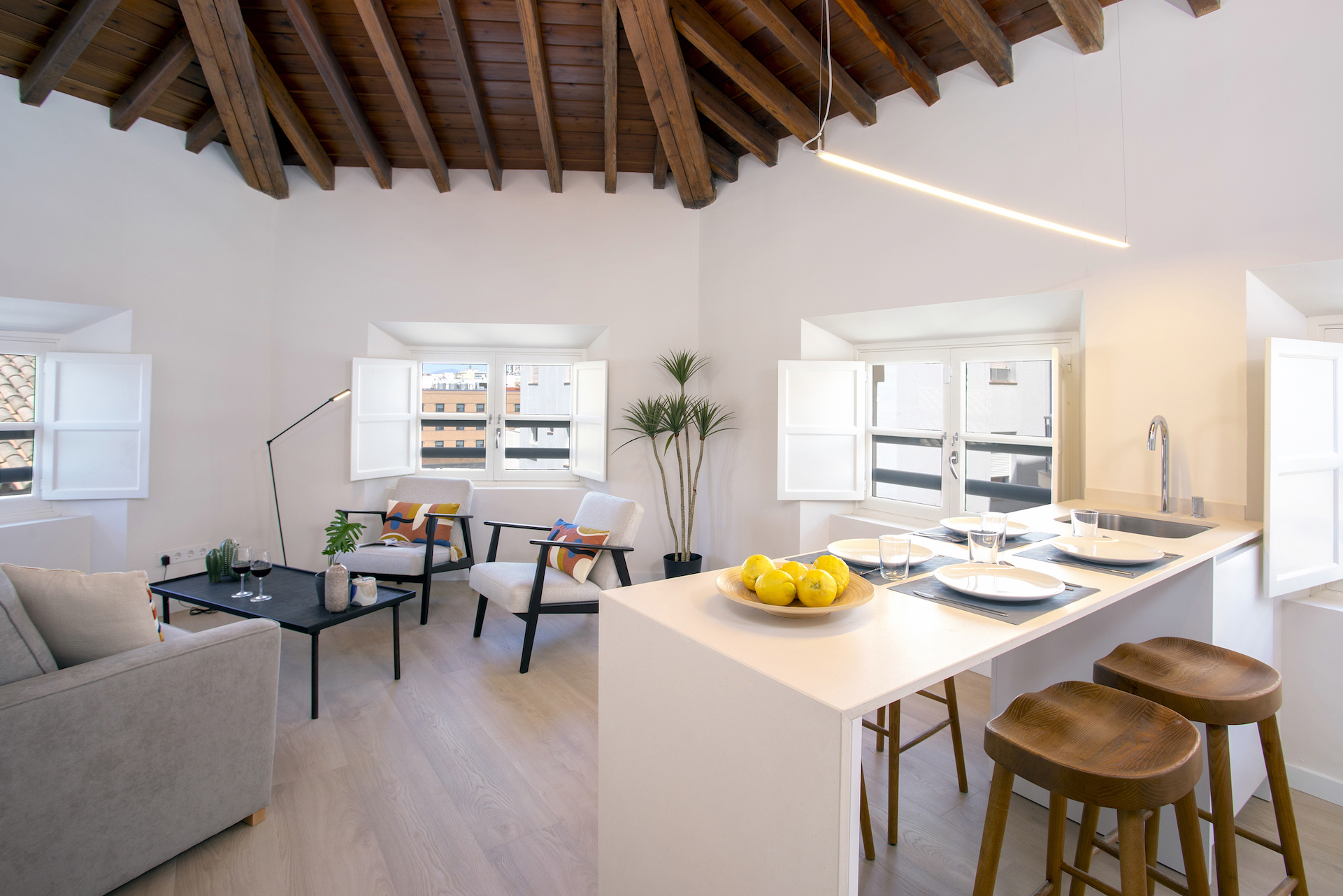Cisneros Apartamentos Buhardilla 18