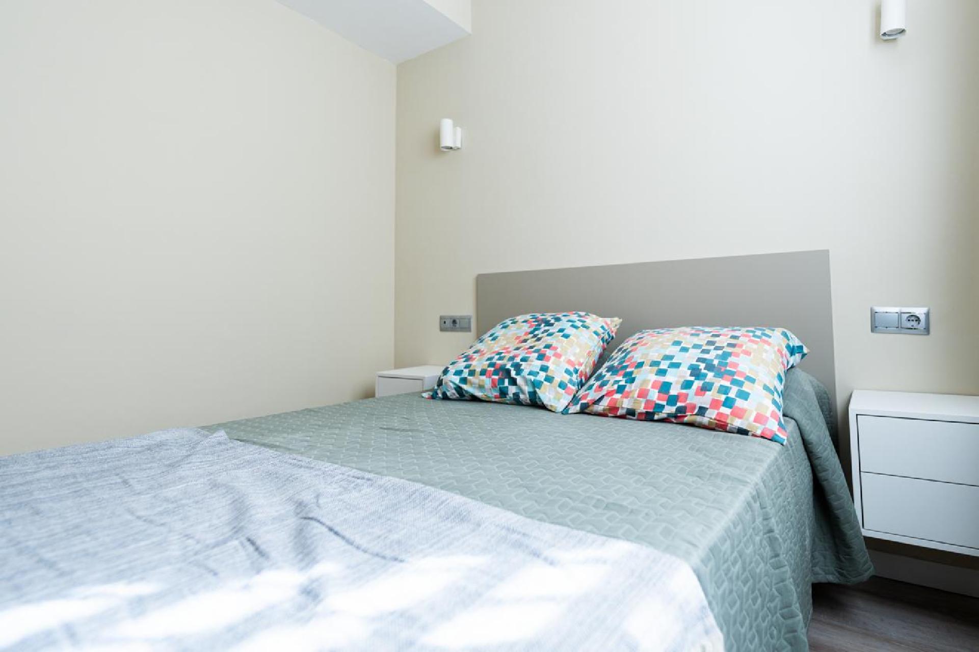 Apartamento Bajo A > 2 hab con patio 20