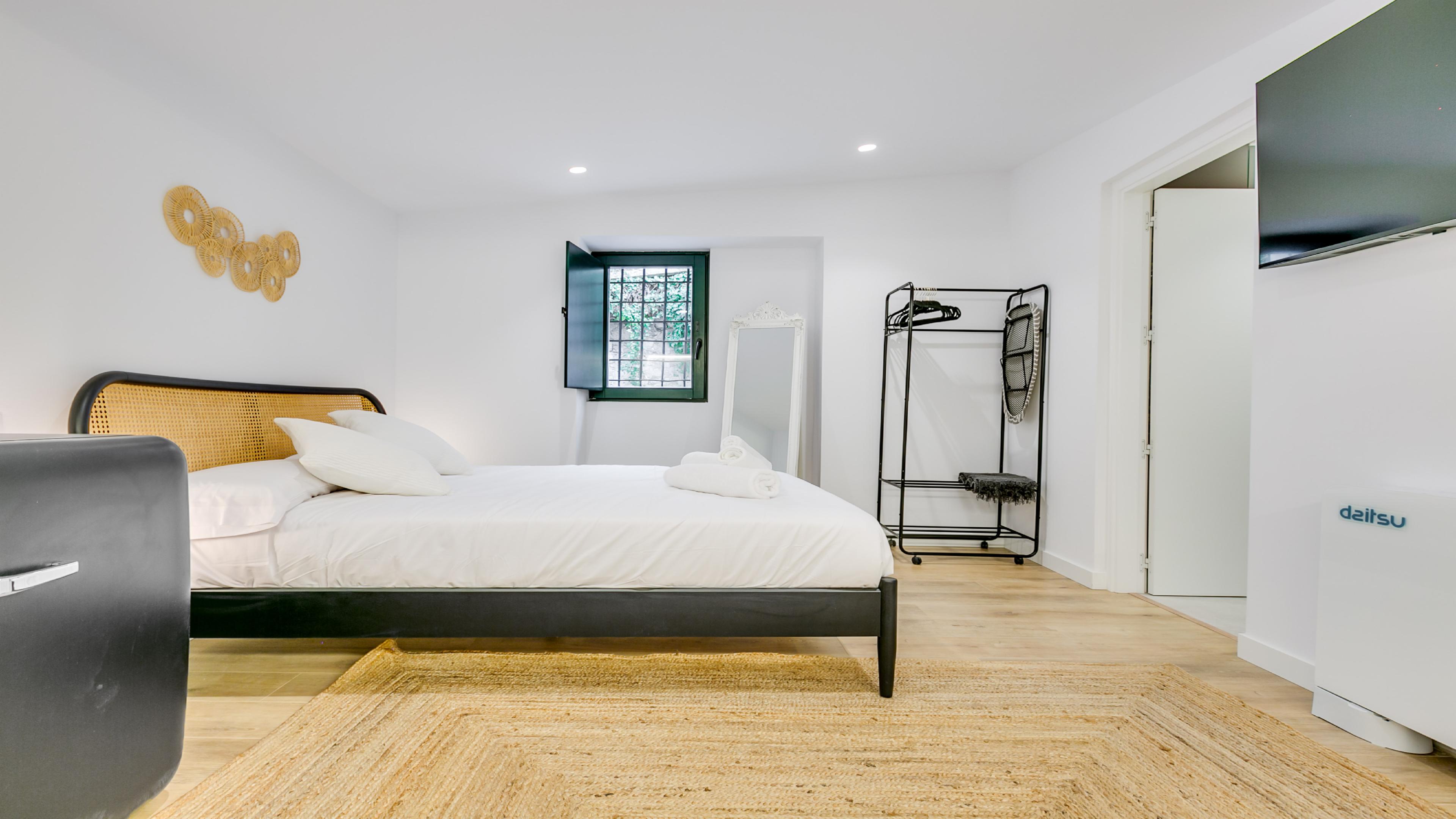 Bobadilla Suite 1.2 5