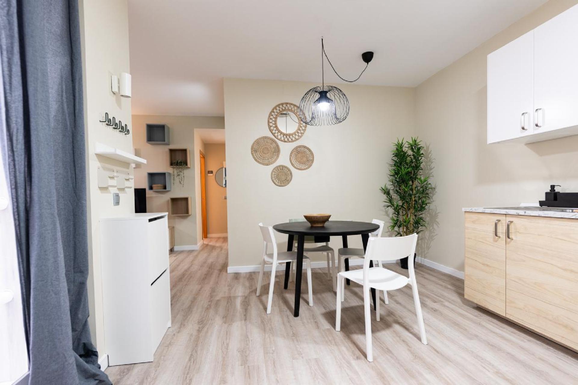 Apartamento Bajo A > 2 hab con patio 3