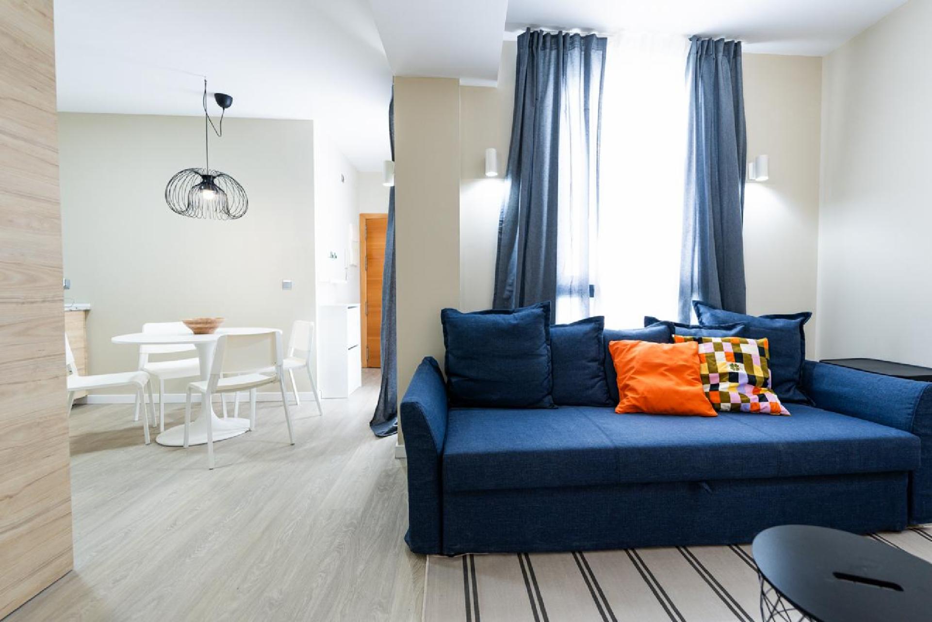 Apartamentos 1º, 2º, 3º A > 2 hab sin balcón 1