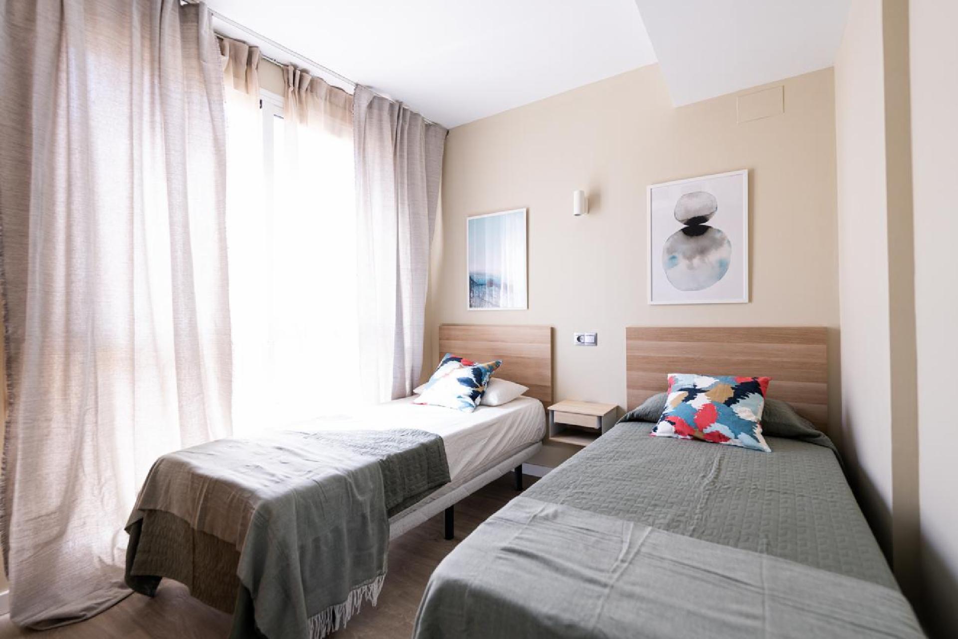 Apartamentos 1º, 2º, 3º A > 2 hab sin balcón 14