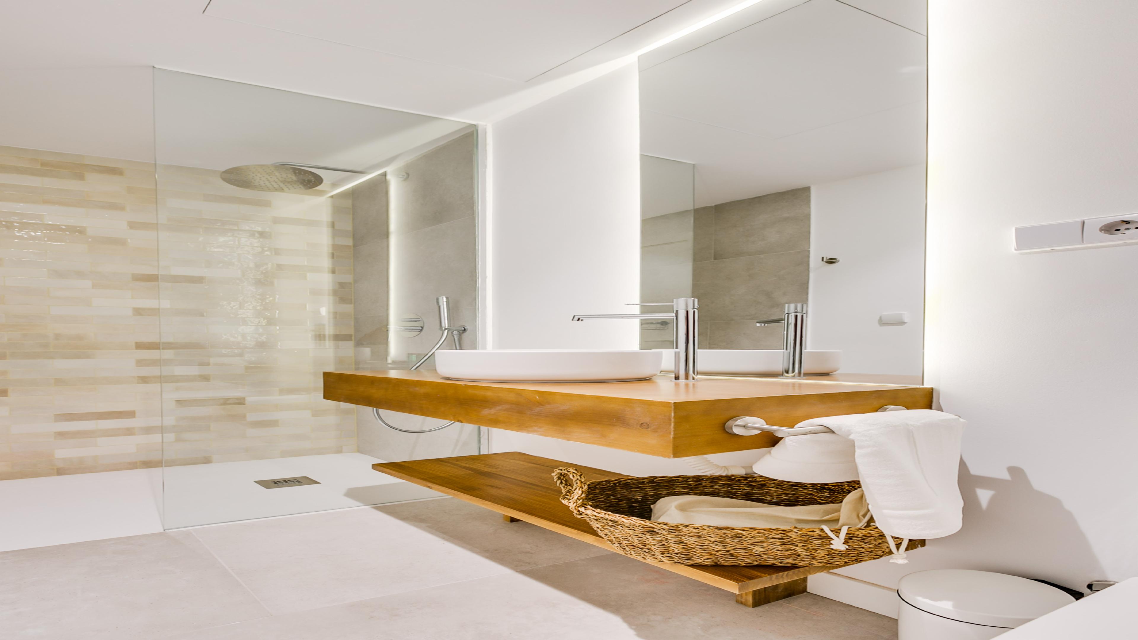 Bobadilla Suite con Balcón y Sofá Cama 2.2 y 3.2 21