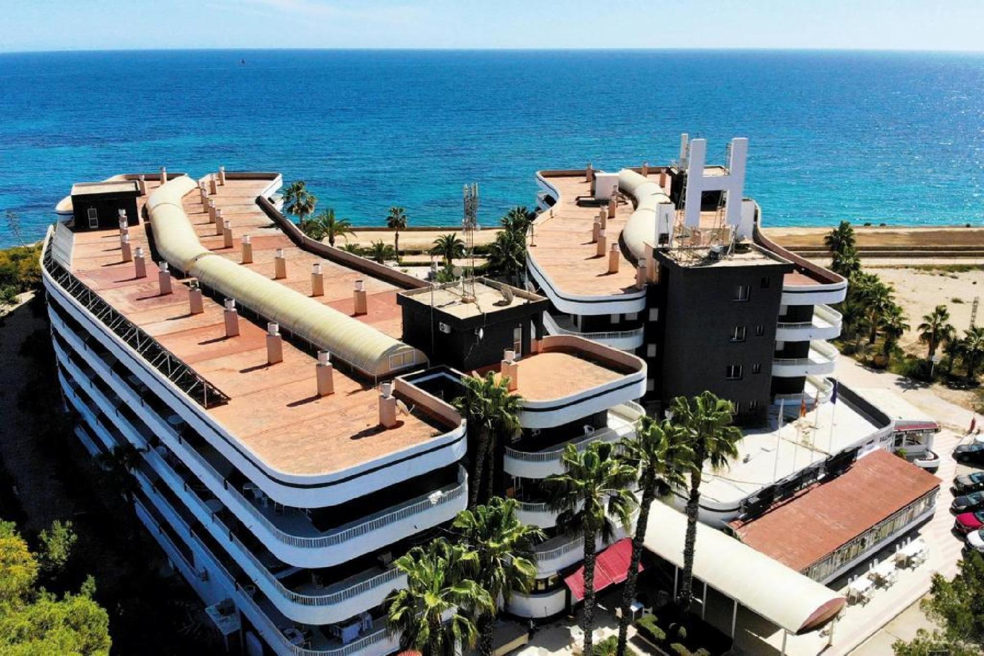 Palmera Beach Apartamento Terraza vistas a la piscina 10