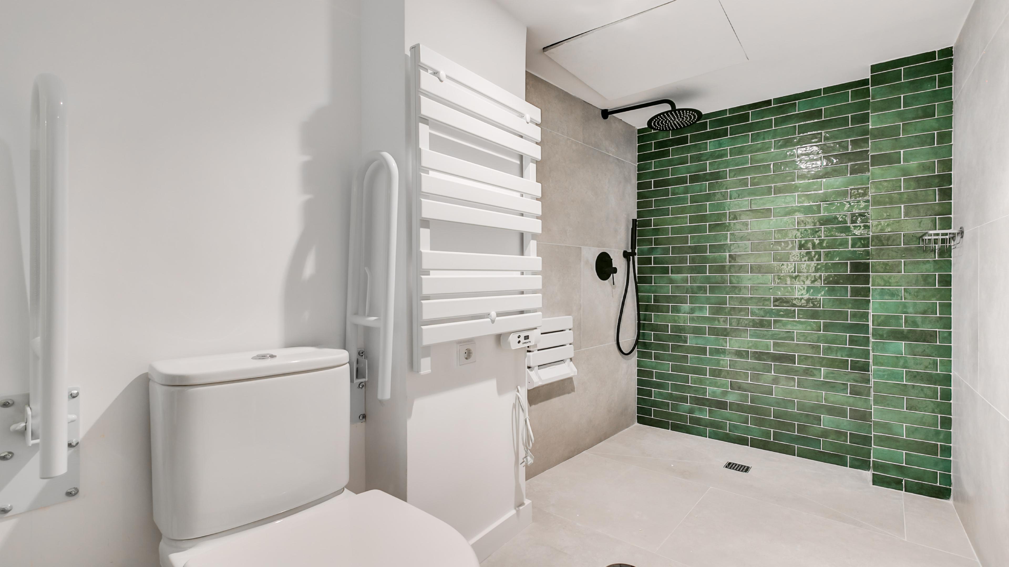 Bobadilla Suite con Patio Privado y Jacuzzi Bajo 21