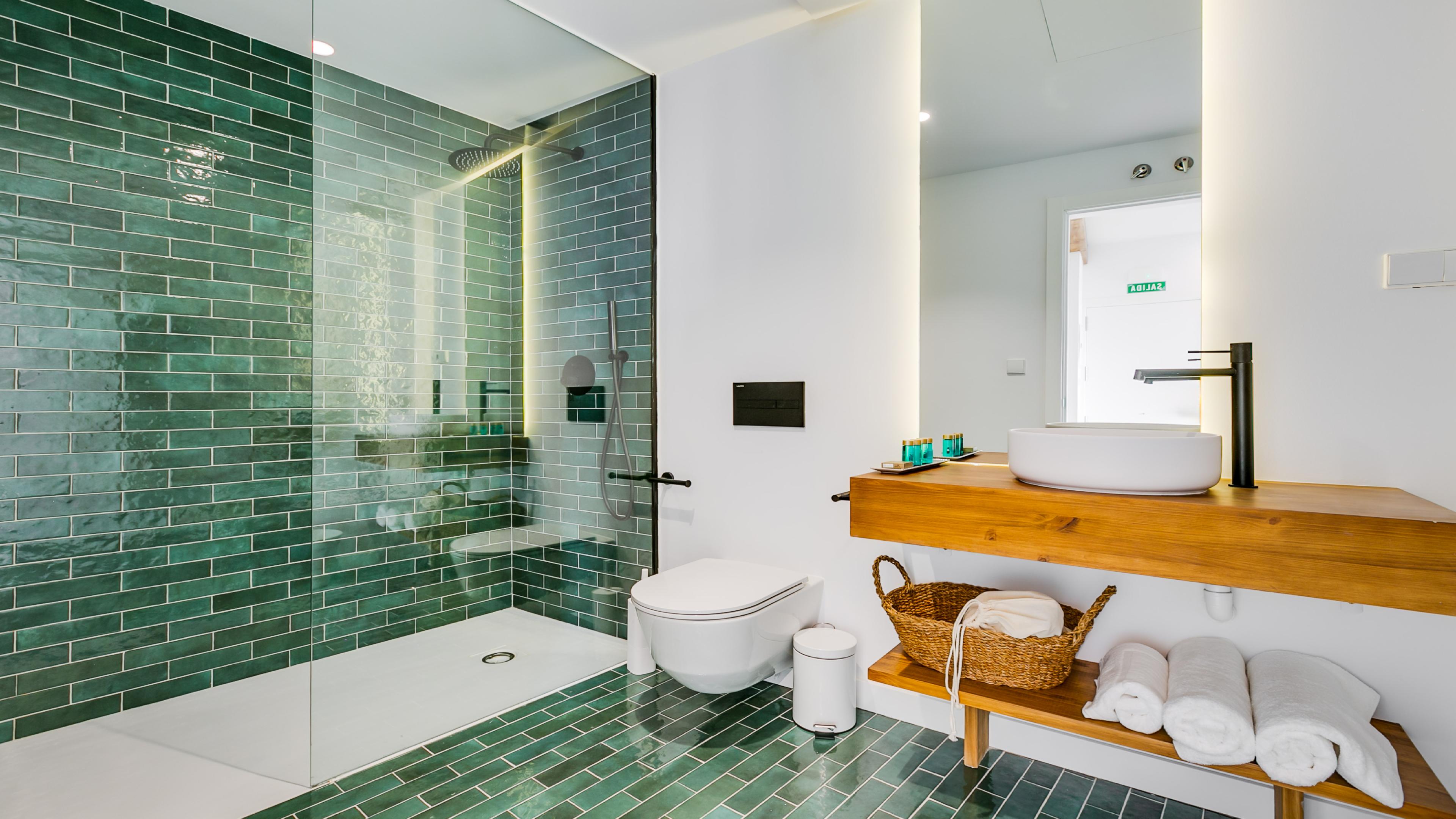 Bobadilla Suite Dúplex Abuhardillado con Bañera Hidromasaje 4.2 2
