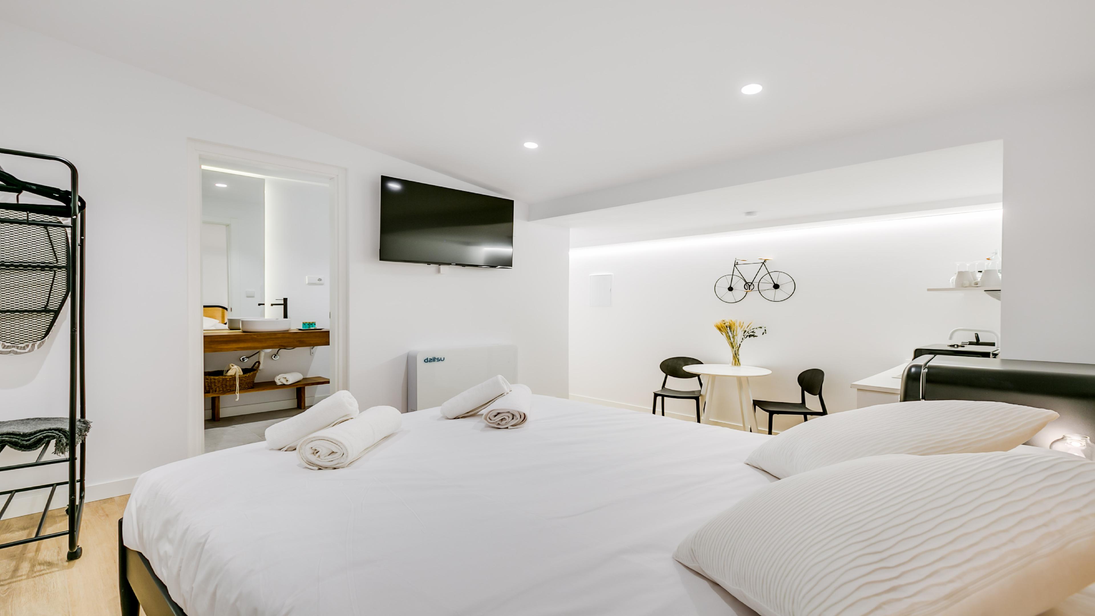 Bobadilla Suite 1.2 2