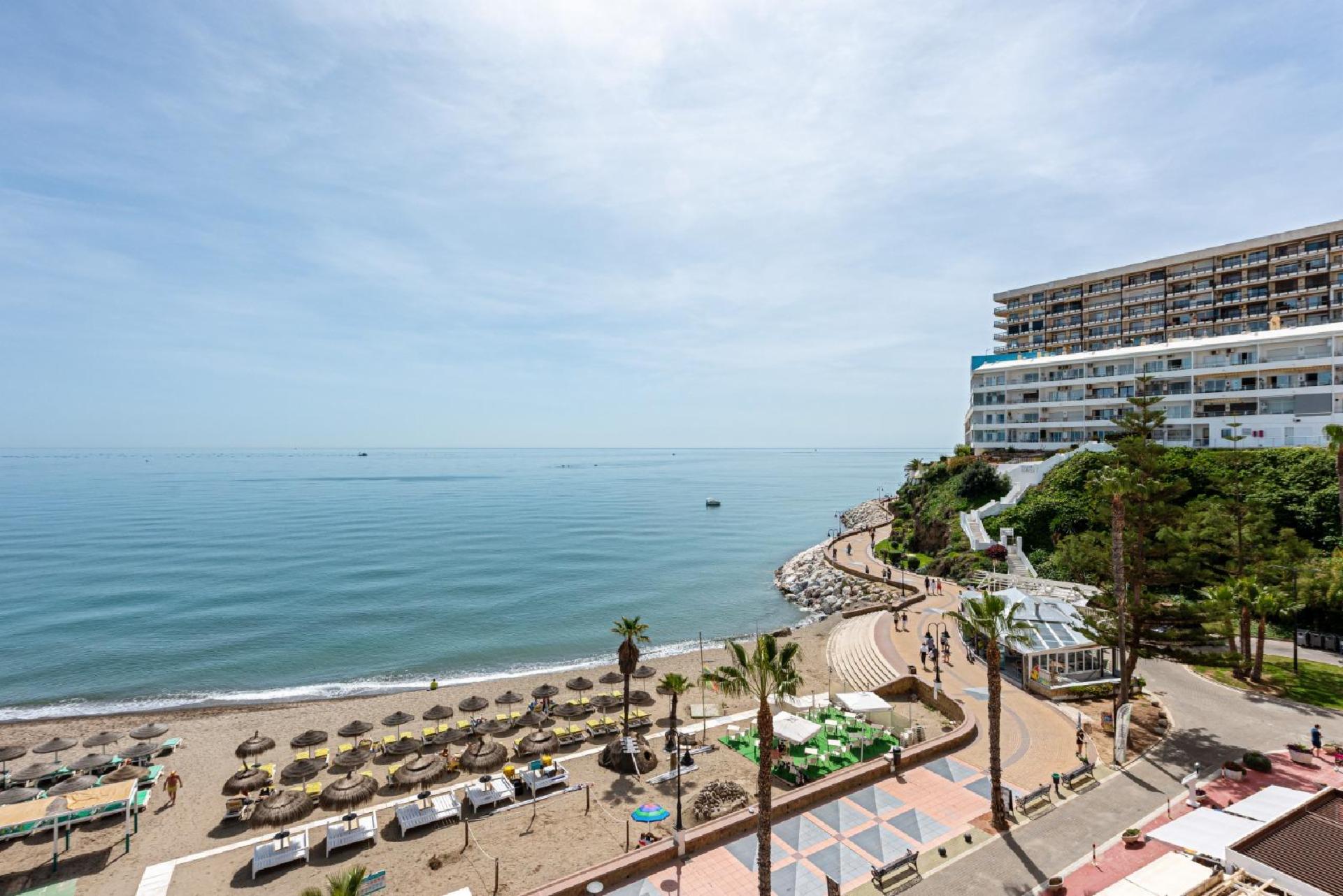 Acogedor apartamento con piscina by Rent Me photo