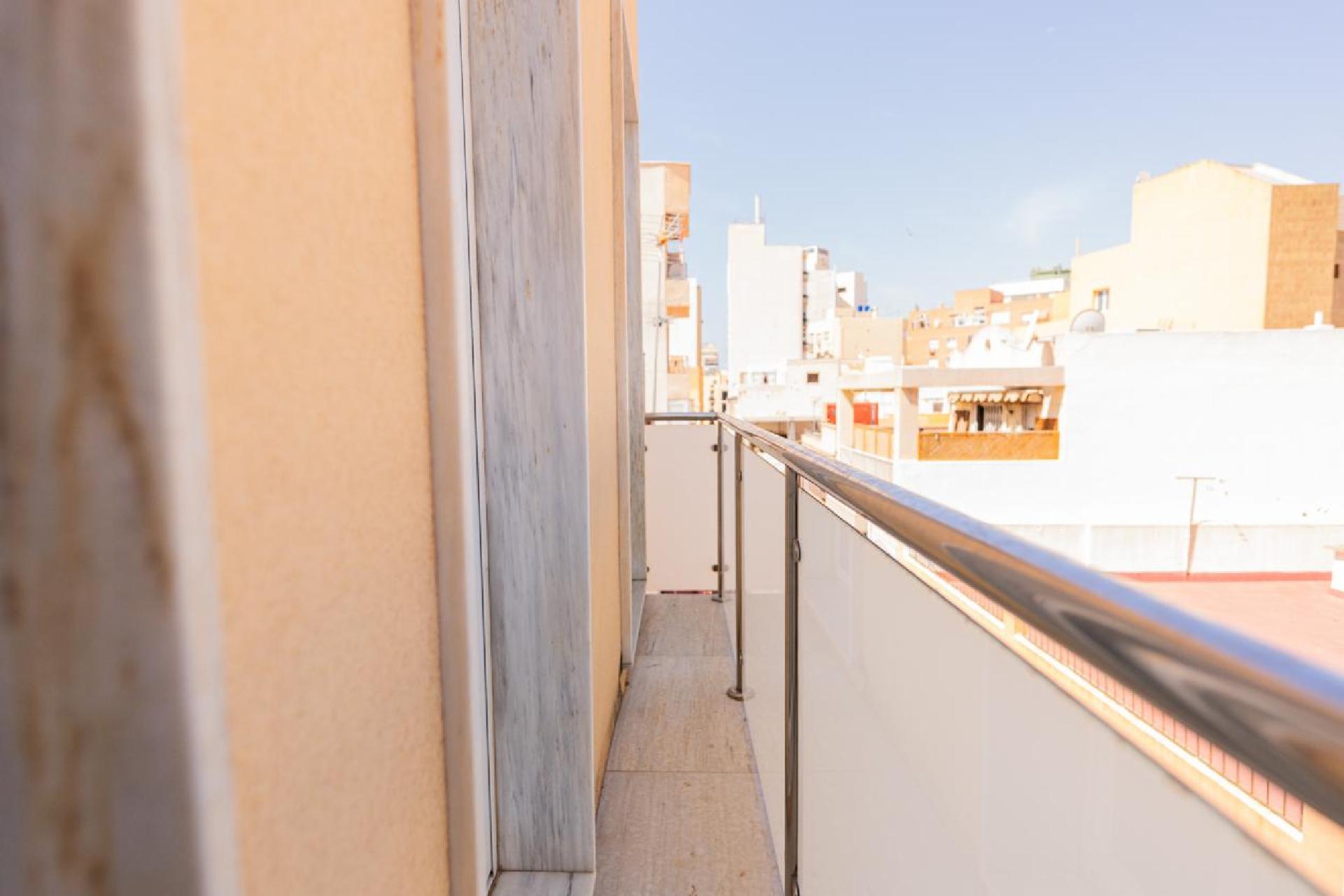 Apartamentos 1º, 2º, 3º C > 1 hab con balcón, baño en suite 7